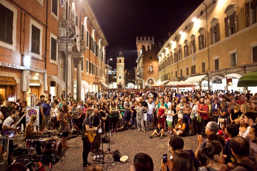 ferrara buskers festival